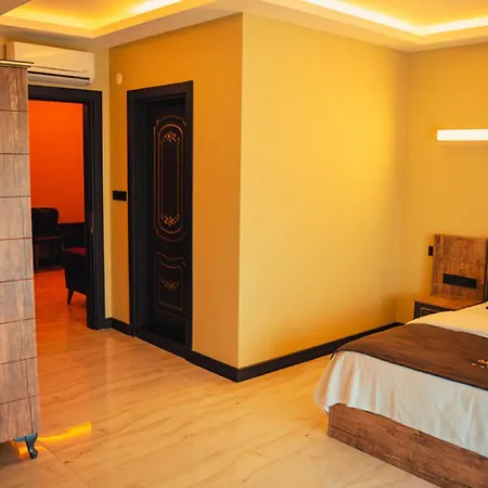 Gardenhill Village Hotel 3*