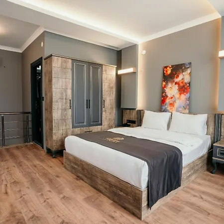 Gardenhill Village Hotel
